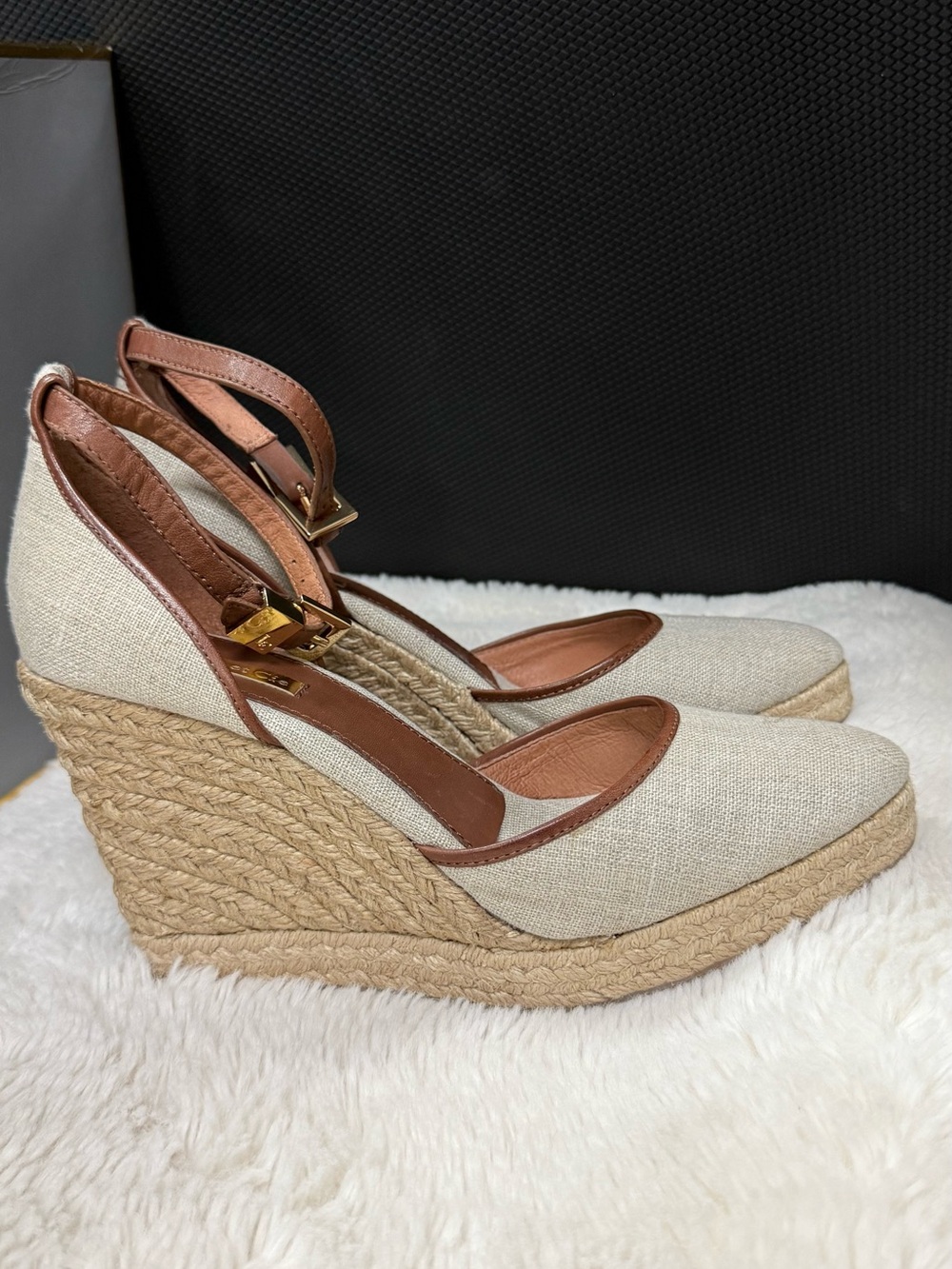 Louise et Cie Lo-Palma Wedge Sandal in Natural and Cognac